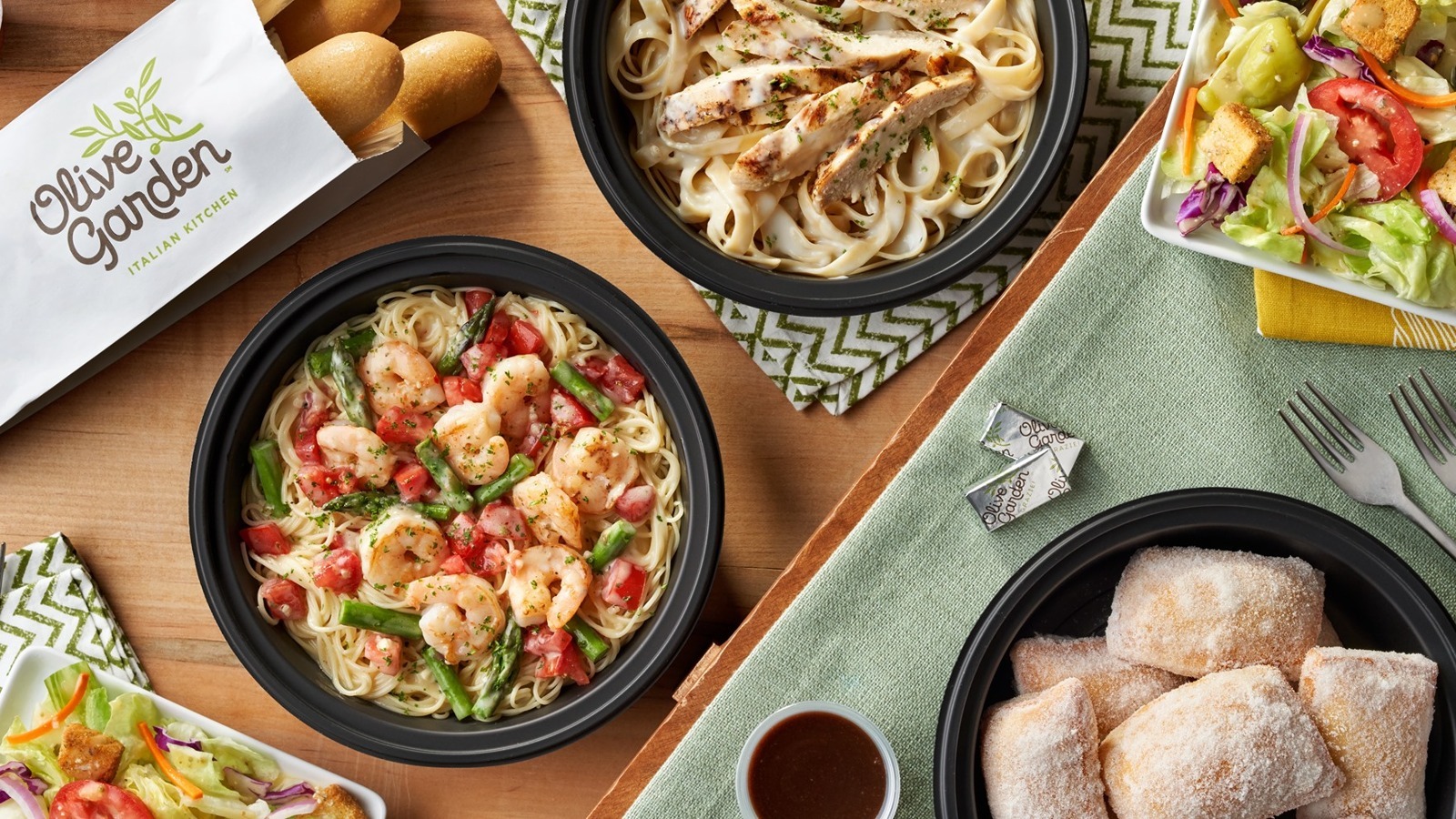 Why Olive Garden Was Accused Of Using Canned 'Mystery' Chicken