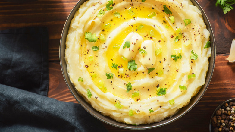 Creamy buttery mashed potatoes