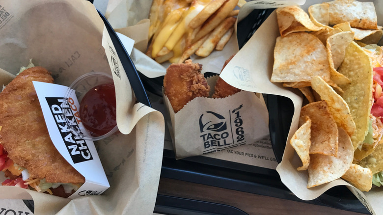 various dishes from Taco Bell