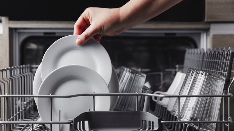 Dishes in dishwasher 