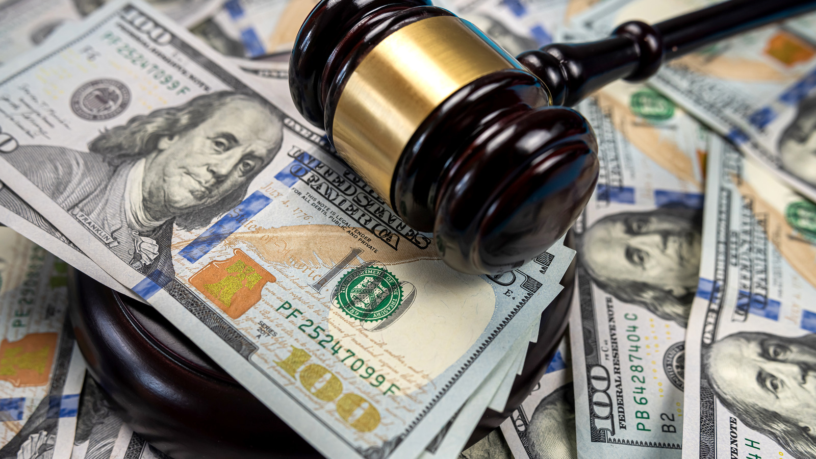 12 Of The Wildest FastFood Lawsuits We've Ever Seen