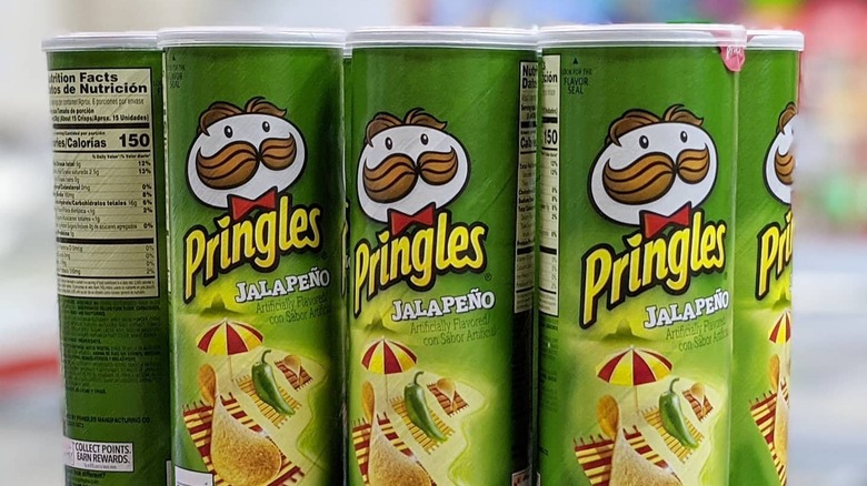 Canisters of jalapeño Pringles displayed