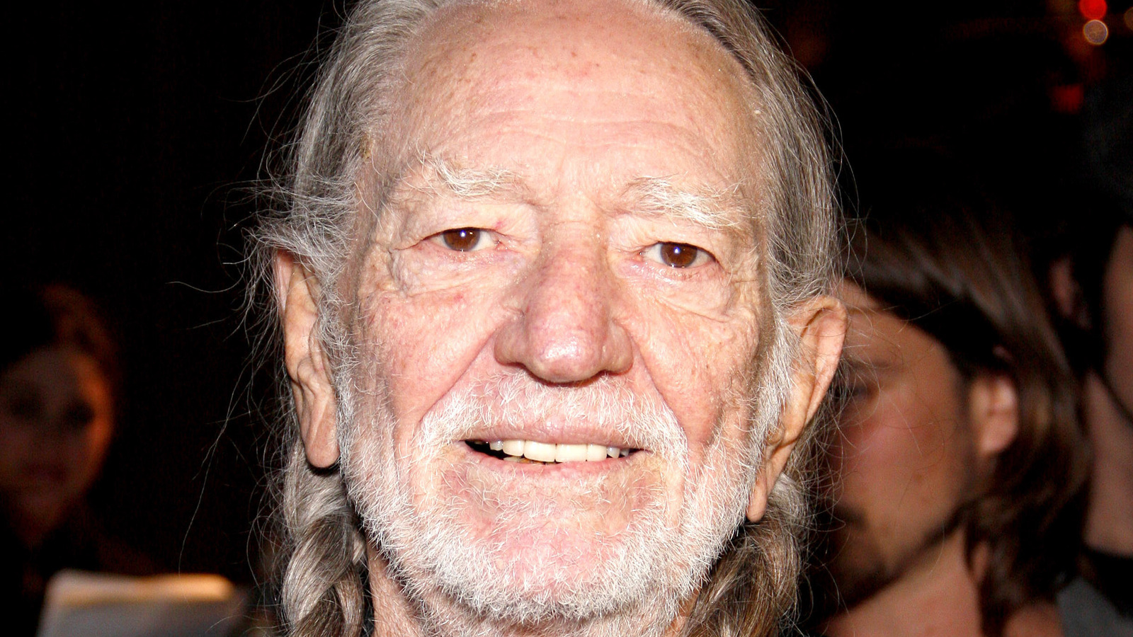Willie Nelson's Favorite Breakfast Is A Simple Classic - Vimarsana News