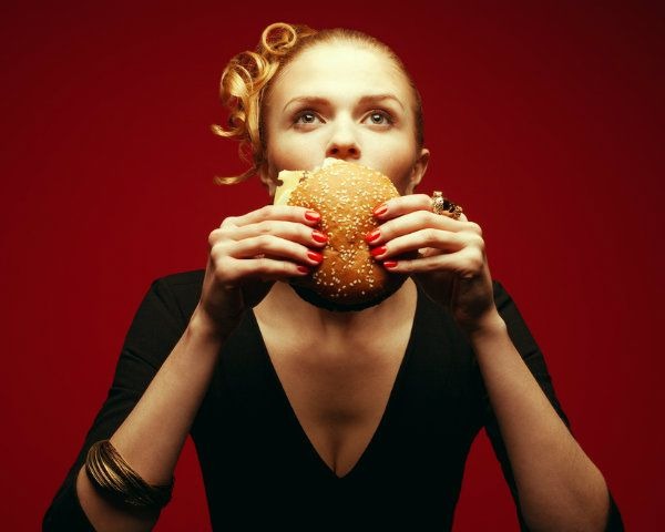 Woman Claims that her Husband, Jesus Christ, Will Pay her Bill