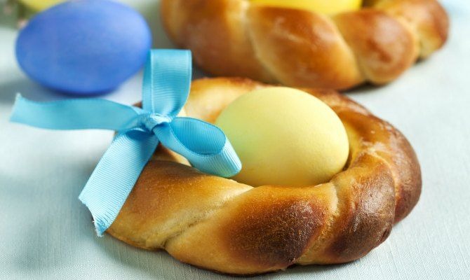 Wow Your Friends and Family with This Beautiful Braided Easter Bread