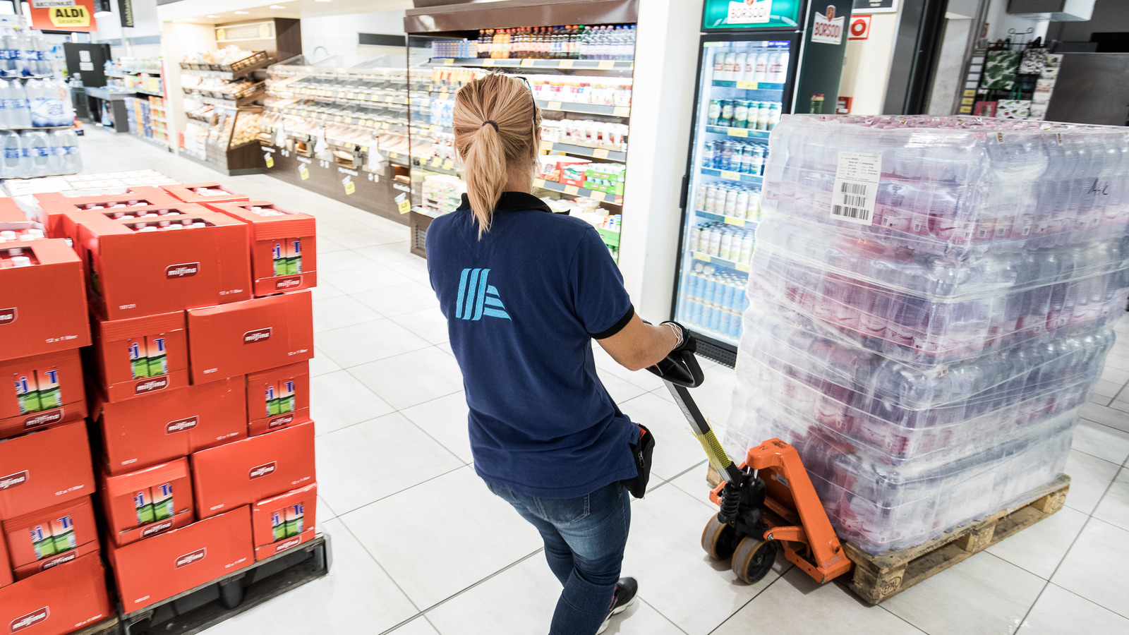 You Can Indeed Buy In Bulk At Aldi. Here's How