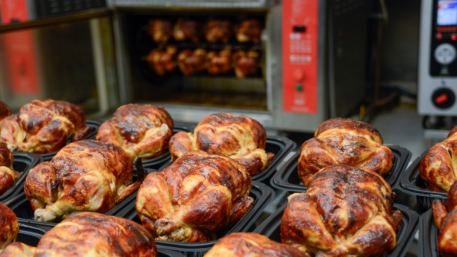 You Only Need 2 Extra Ingredients To Turn Rotisserie Chicken Into Craveworthy Nuggets