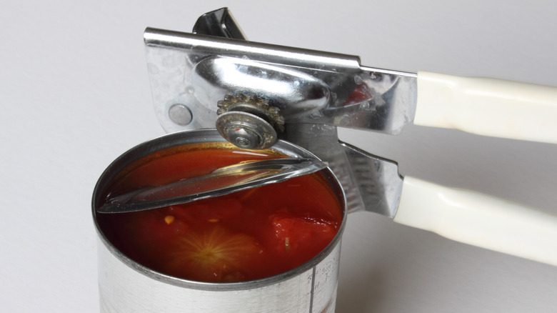 manual can opener canned tomatoes