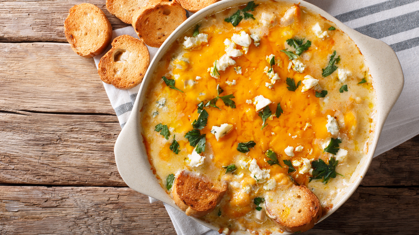 Your Buffalo Chicken Dip Craves A Scoop Of Mascarpone Cheese - Vimarsana News