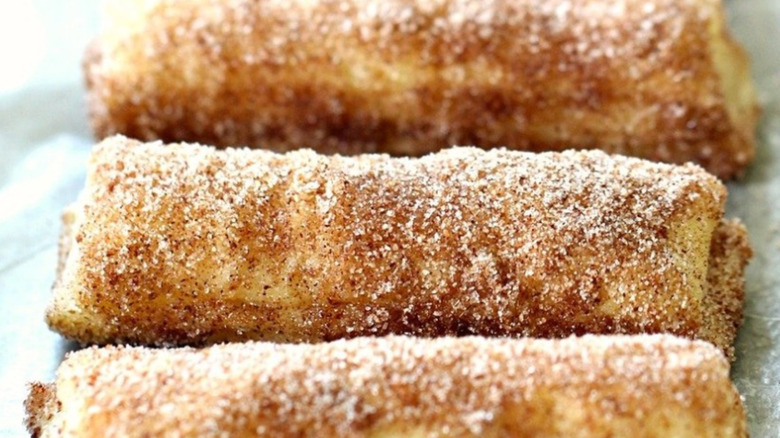 Oven-baked puff pastry churros
