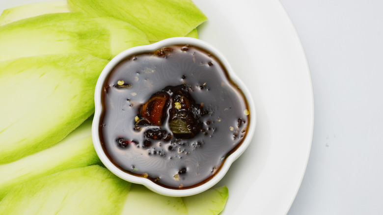 Sweet and sour sauce