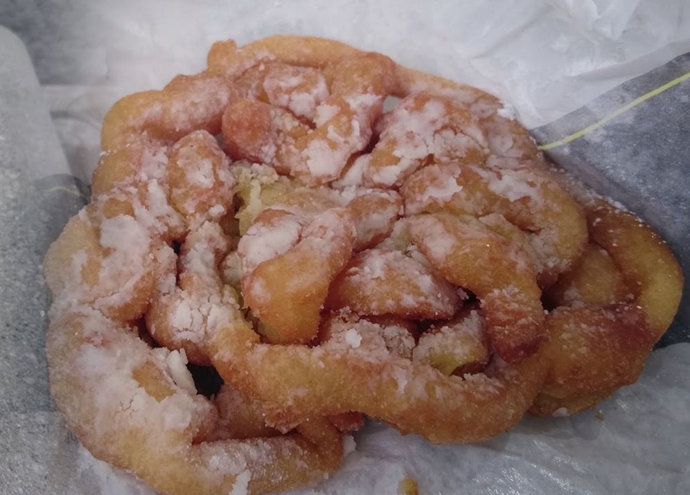 WORST Checkers/ Rally’s Funnel Cake from The 10 Best and Worst Fast