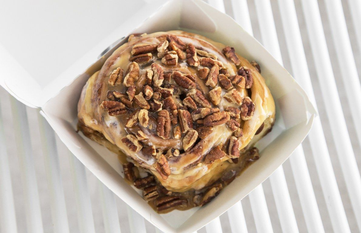 The Caramel Pecanbon Has Even More Calories Than the Classic from 15