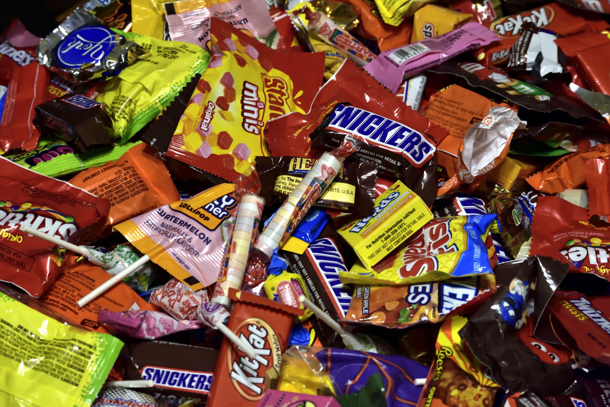 most popular halloween candy 2020 The 25 Most Popular Halloween Candies In America most popular halloween candy 2020