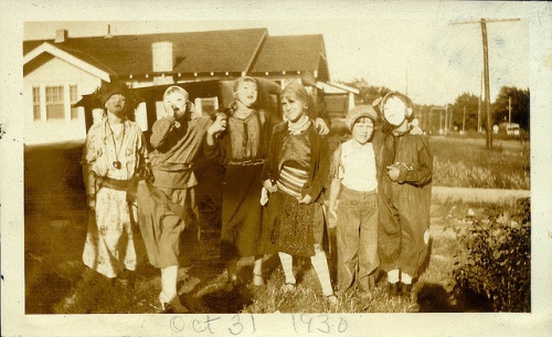 Vintage Trick-or-Treat Vintage Trick-or-Treat