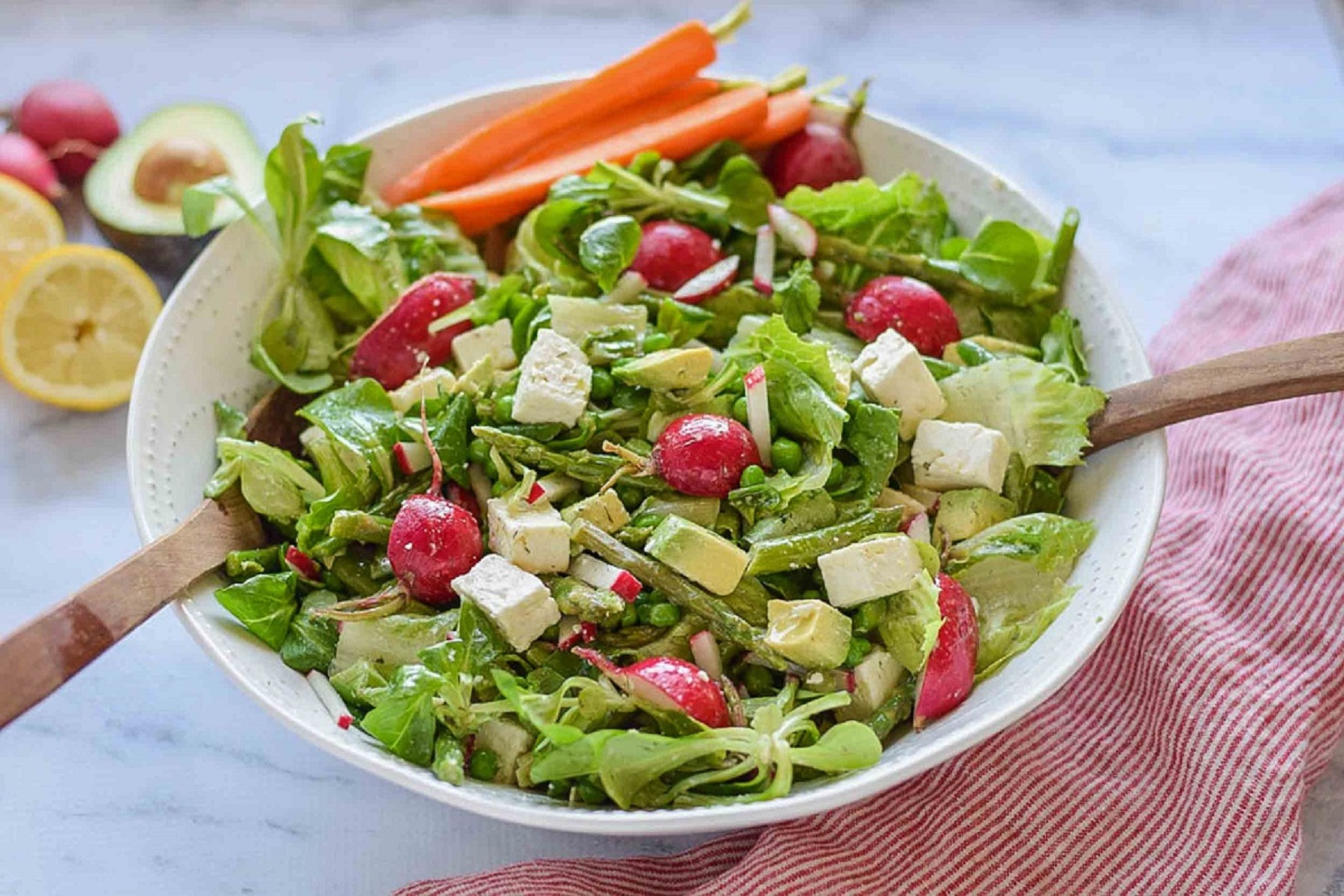 Recipe of the Day: Spring Salad with Asparagus - Vimarsana News