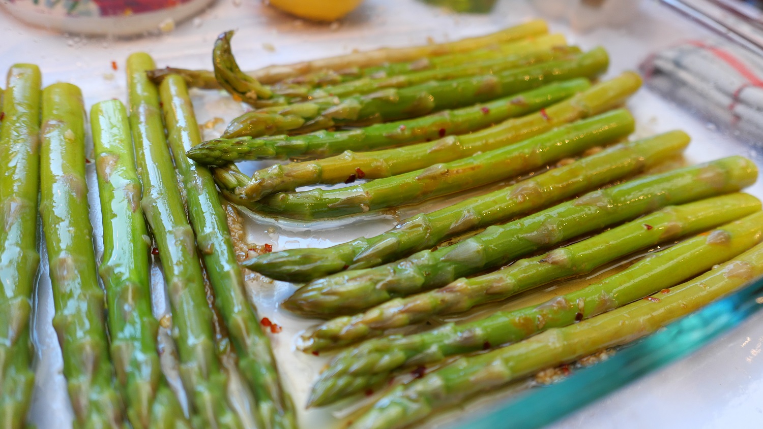 Recipe of the Day: Balsamic-Marinated Asparagus - Vimarsana News