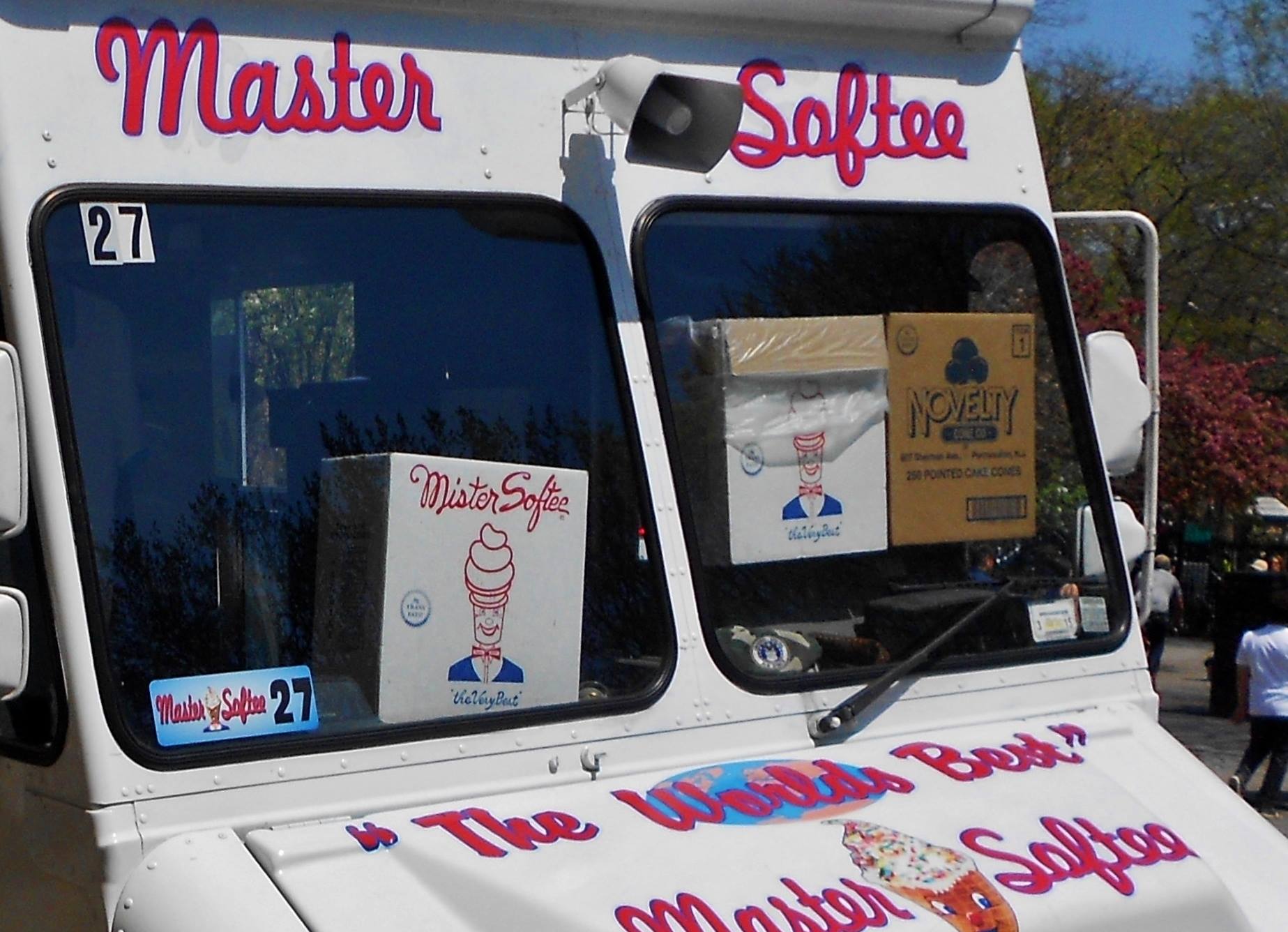 Soft Serve Showdown Between Mister Softee and Master Softee