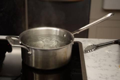 What Is a Rolling Boil?, Cooking School