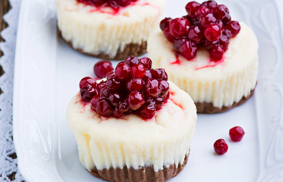 Pumpkin, Cranberry, and 8 Other Cheesecakes to Enjoy This Fall